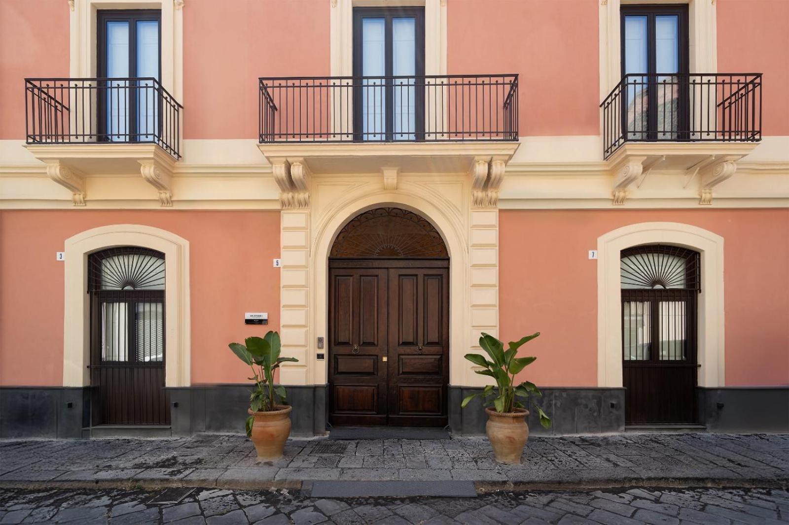 Archimedes Suites CTA Exterior foto